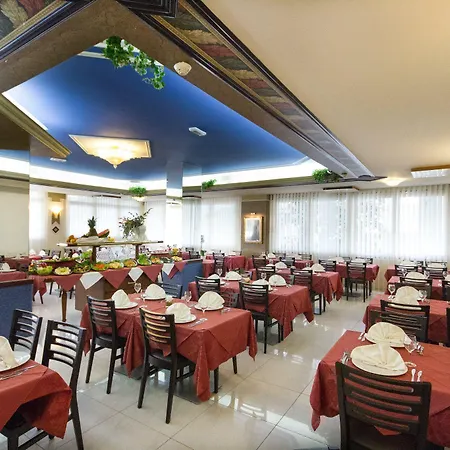 Augustus Szálloda 3*