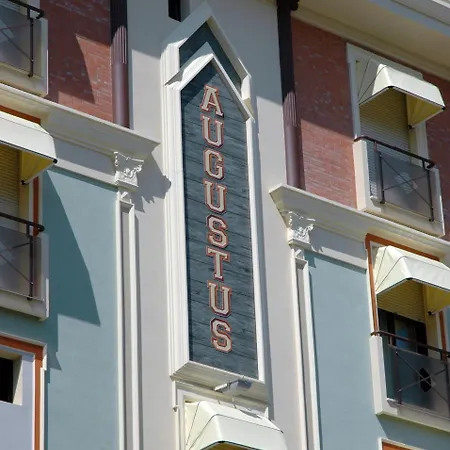 Szálloda Augustus 3*