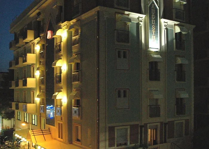 Augustus Hotel